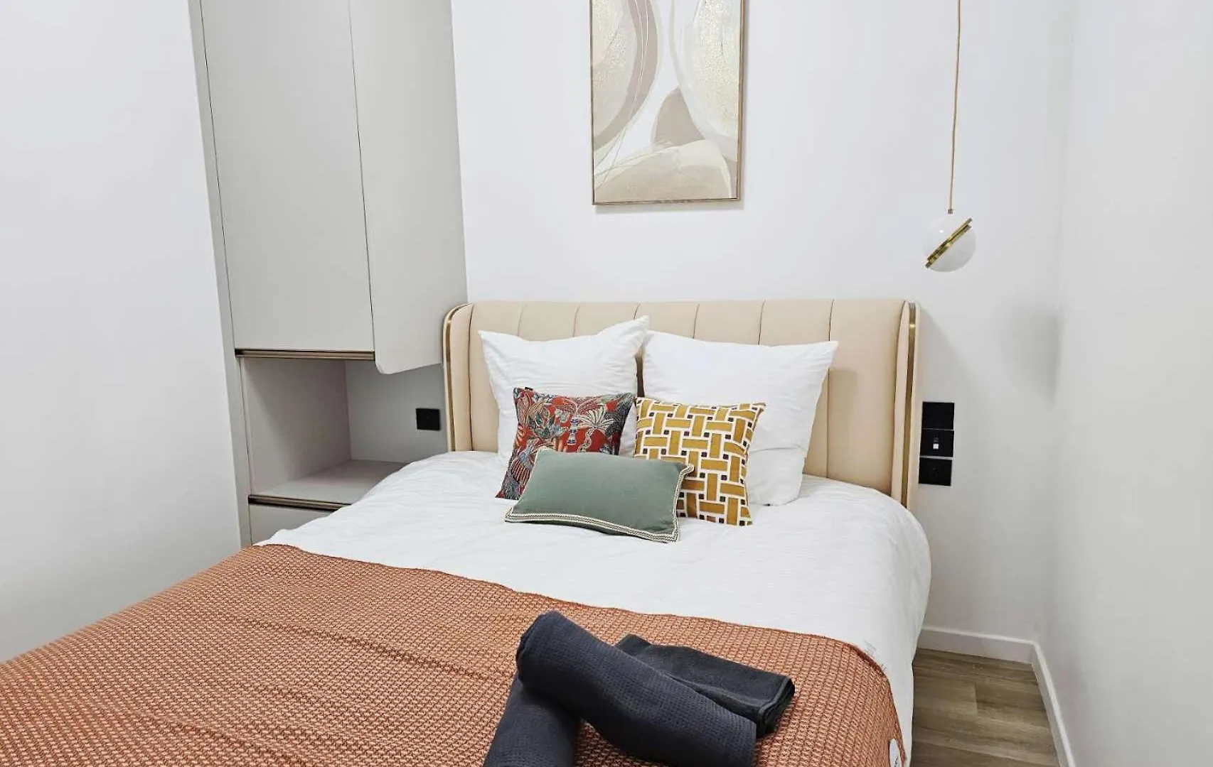 Charme Cosy Apt Au Coeur De Párizs Franciaország